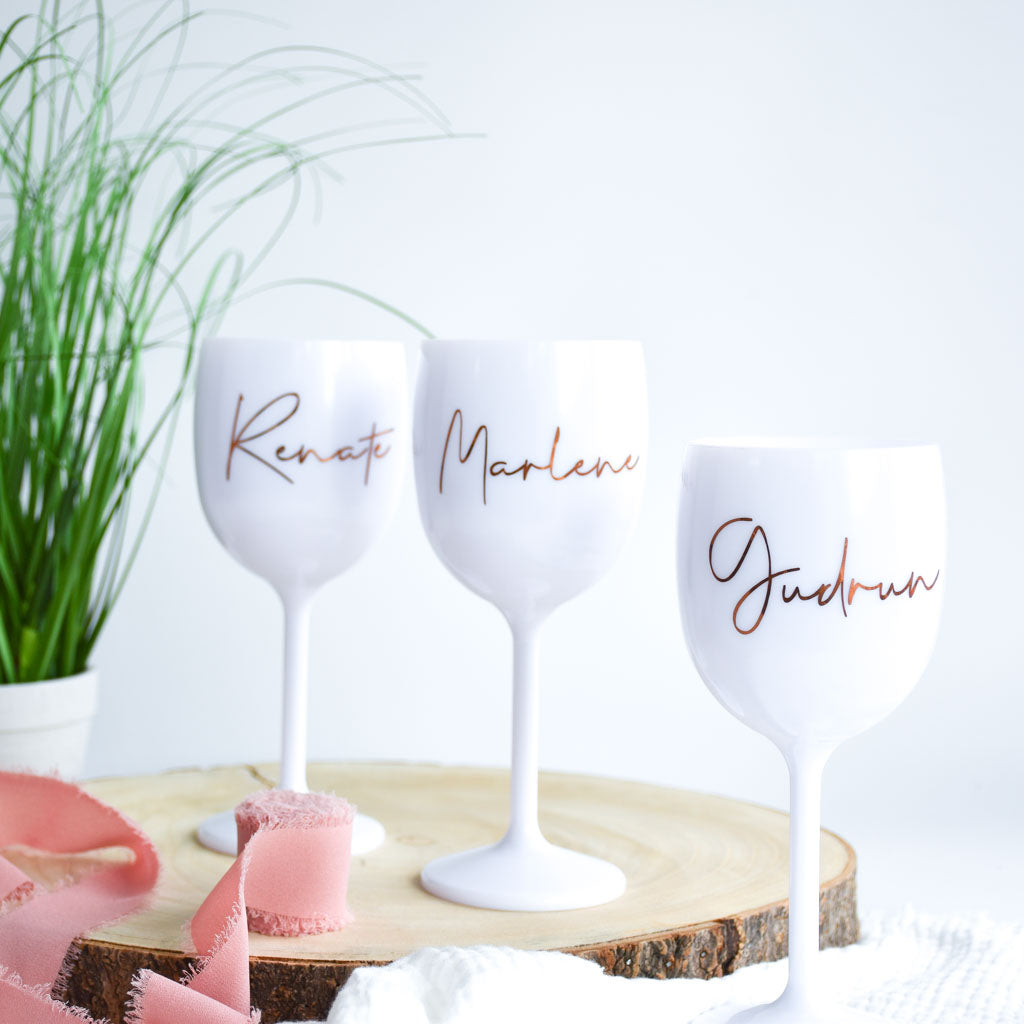 personalisiertes Weinglas zum JGA | Weingläser mit Namen