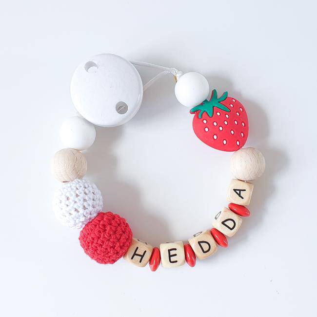 Schnullerkette mit Namen - Erdbeere in Rot - KleinKinderKram Baby Online Shop