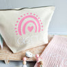 personalisiertes Geschenk zur Geburt | Schnullerkette mit Namen + Wickeltasche + Schnuffeltuch | Regenbogen mit Herz - KleinKinderKram Baby Online Shop